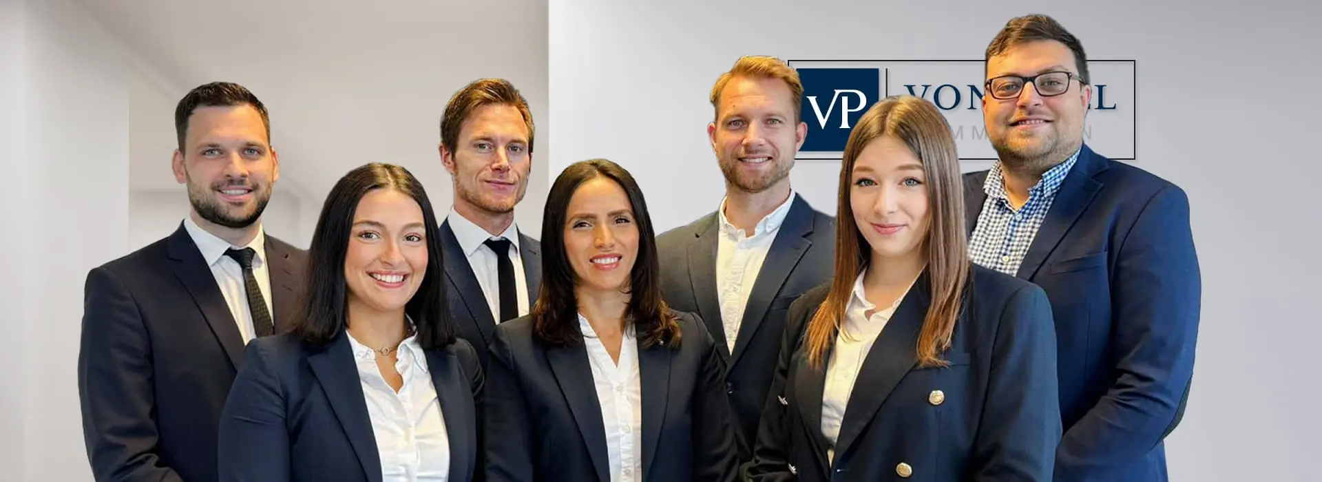 VON POLL IMMOBILIEN - Ingatlanközvetítő Ibbenbüren - Csapatkép