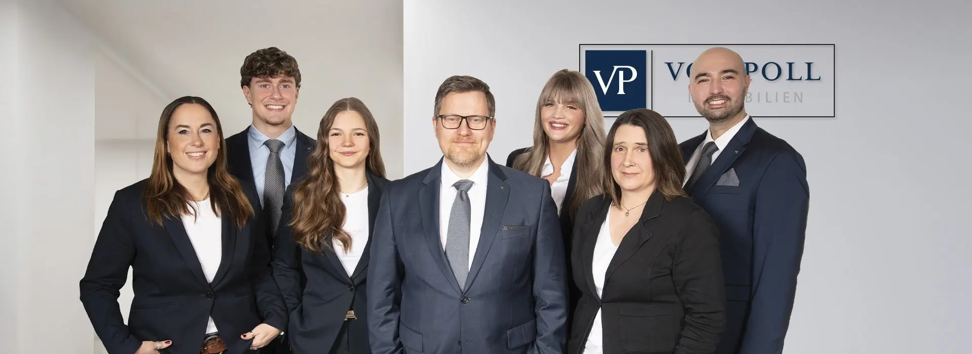 Teambild VON POLL IMMOBILIEN Gelsenkirchen – Buer