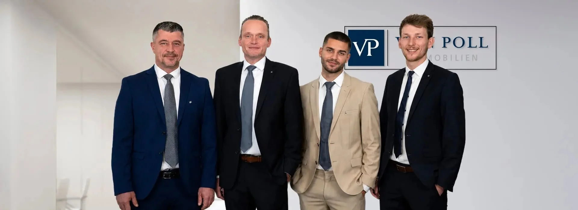 Teambild VON POLL IMMOBILIEN Hamburg – Harburg
