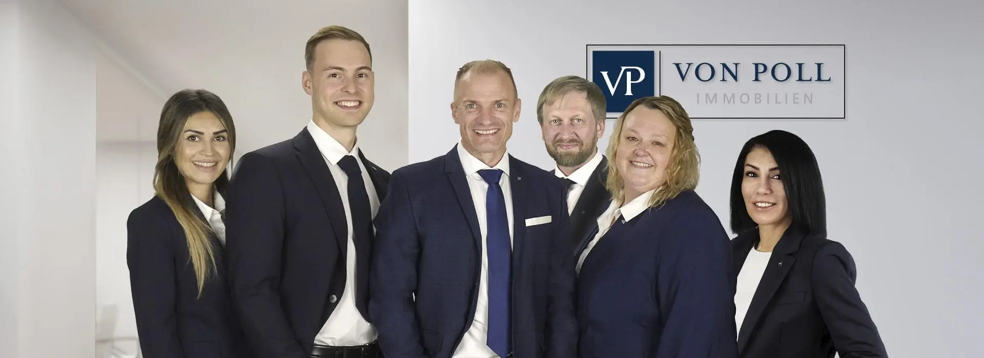 VON POLL IMMOBILIEN – Immobilienmakler Wolfsburg-Gifhorn – Teambild