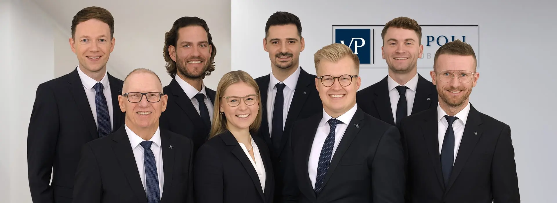 VON POLL IMMOBILIEN – Immobilienmakler Halle (Westfalen) – Teambild