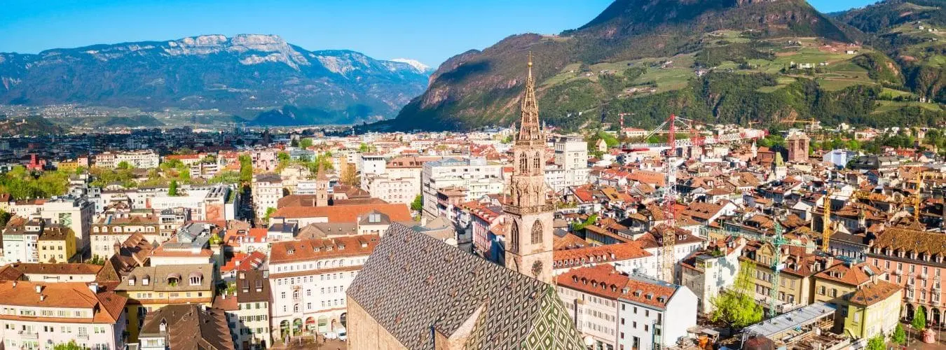 Blick über Bozen