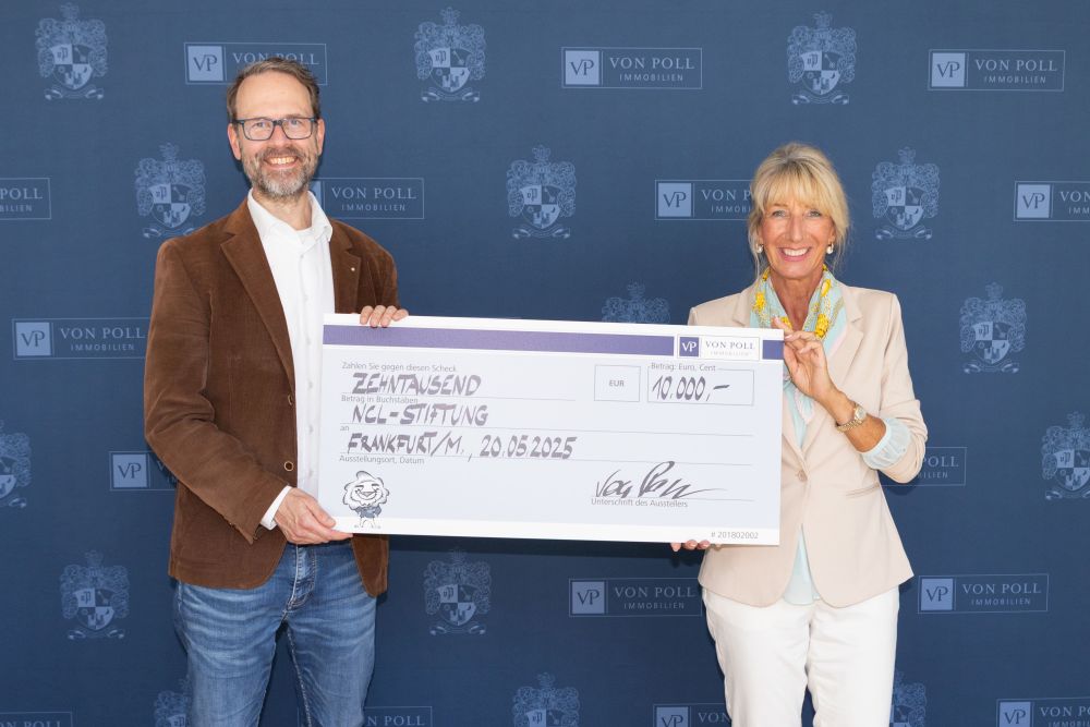 Charity: Scheckübergabe an die NCL Stiftung